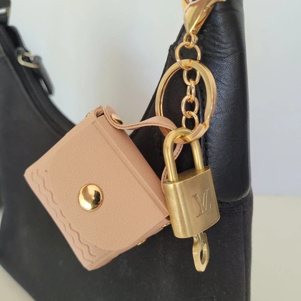 Louis Vuitton authentic louis